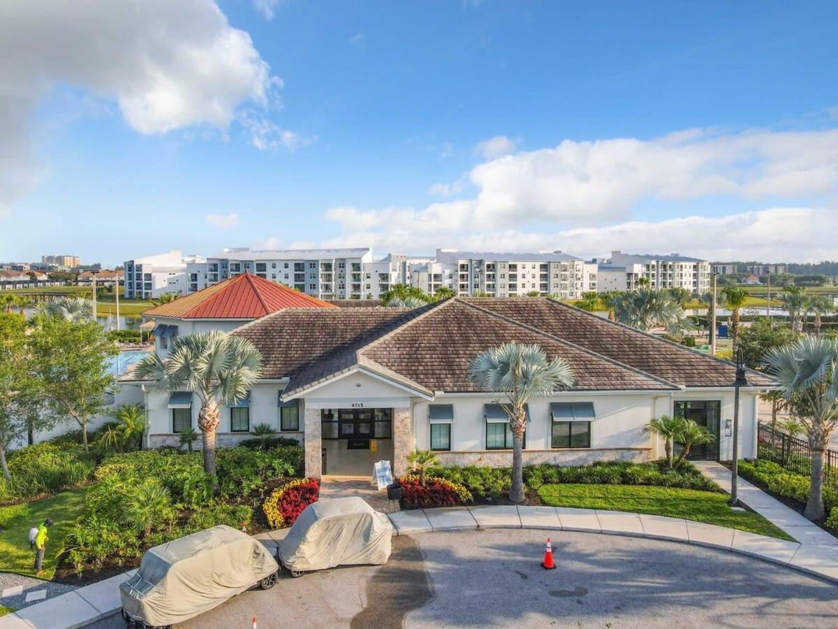 Gorgeous 2Br Lakeview Condo With Waterpark Kissimmee Exterior foto